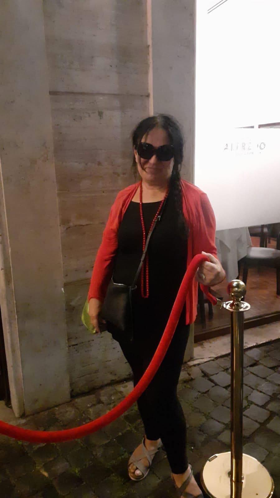 Roma, ha un malore al lavoro: morta una guida turistica al Colosseo