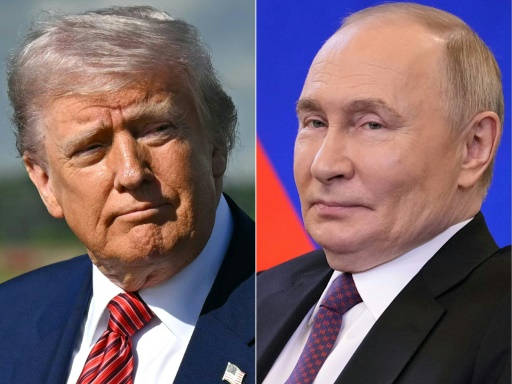 Alaska, stretta di mano tra Trump e Putin: nei colloqui due consiglieri per parte | “Accetterà il cessate il fuoco?”, il leader russo tace