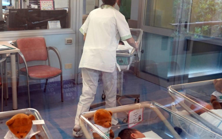 Bolzano, neonati morti in ospedale: stop a detergente contaminato