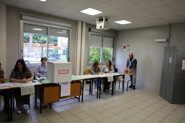 Elezioni in Marche e Valle d’Aosta: parte il voto d’autunno