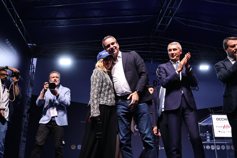 Big in Calabria, ma salta il vertice di centrodestra