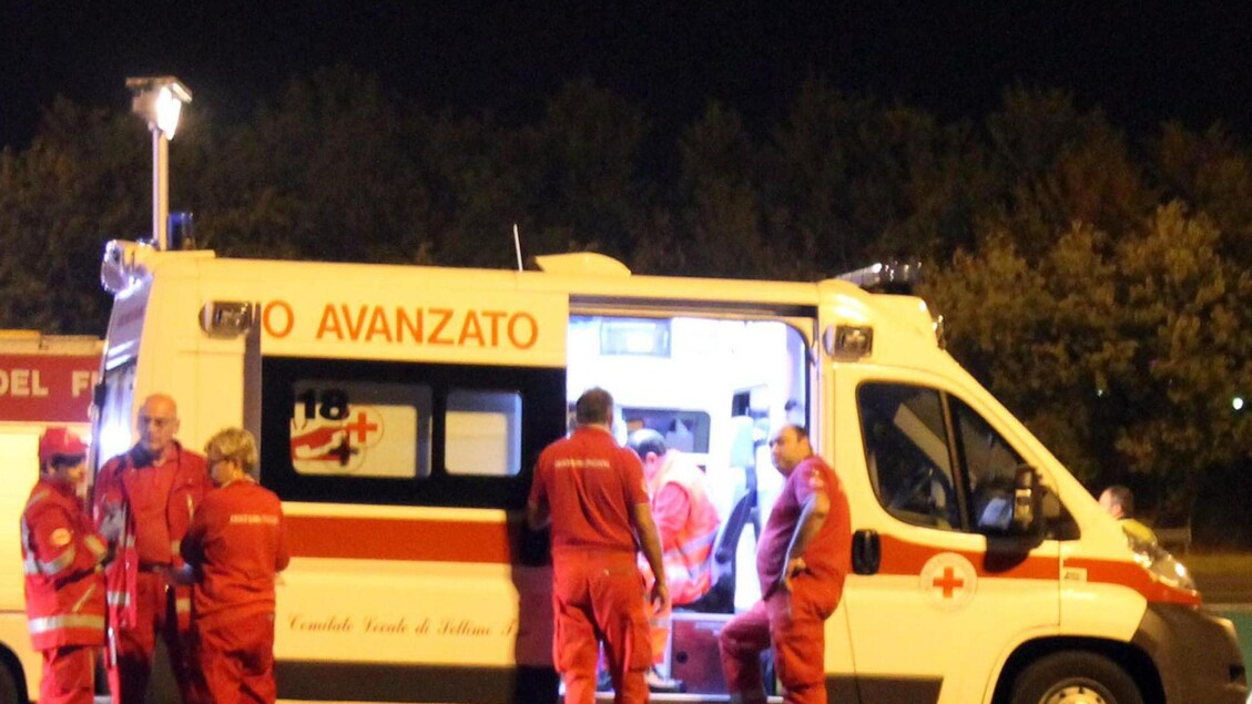 Travolto e ucciso sull’A4: è caccia al pirata della strada nel Novarese