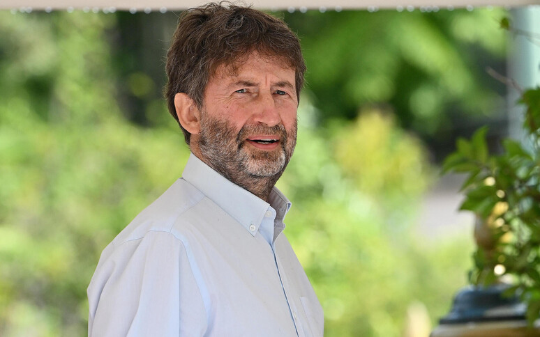 Schlein fischiata al Fatto su Ucraina, Conte e Pd: “Uniti per mandare a casa Meloni”