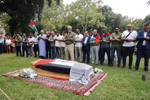 Pisa, minacce al sindaco dopo i funerali di Marah: “Lettera d’odio dagli Usa”