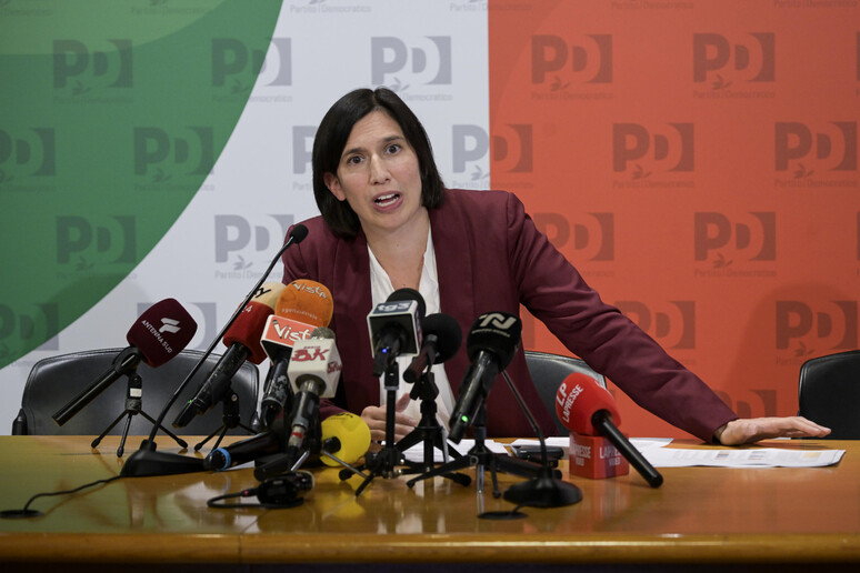 Schlein accelera sulla coalizione, Conte frena: “Prima il cantiere M5S”.