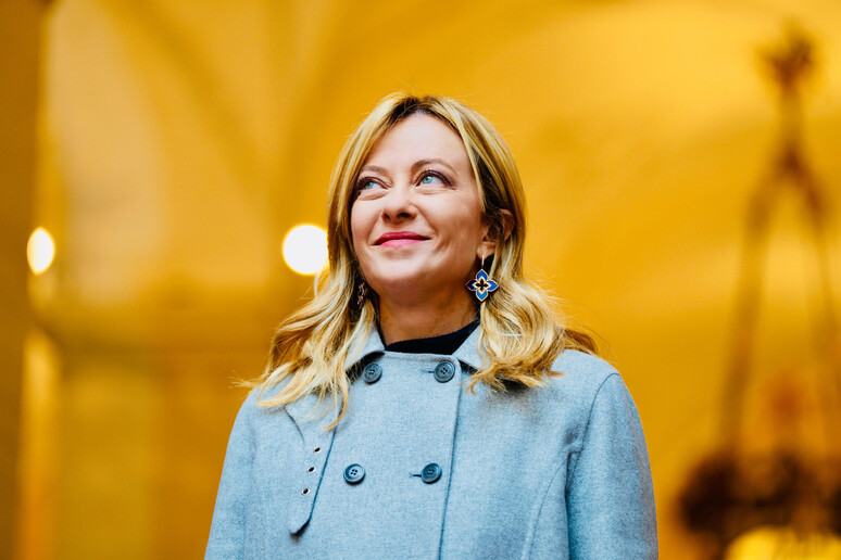 Meloni: «Un anno tosto, ma il 2026 sarà molto peggio»