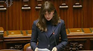 Bernini: “Nessuno studente di Medicina resterà escluso o perderà l’anno”. Informativa alla Camera sulla riforma dell’accesso