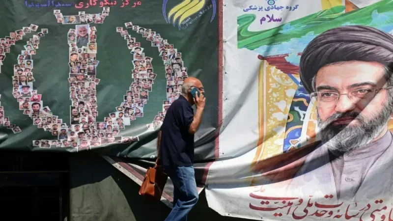 Intercettati droni in Iran, Khamenei denuncia una “sconfitta umiliante” degli Stati Uniti