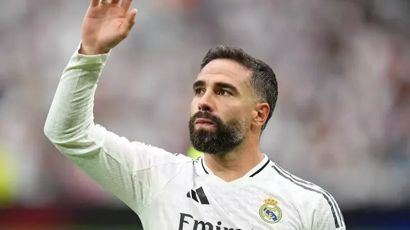 Real Madrid annuncia l’addio della leggenda Dani Carvajal